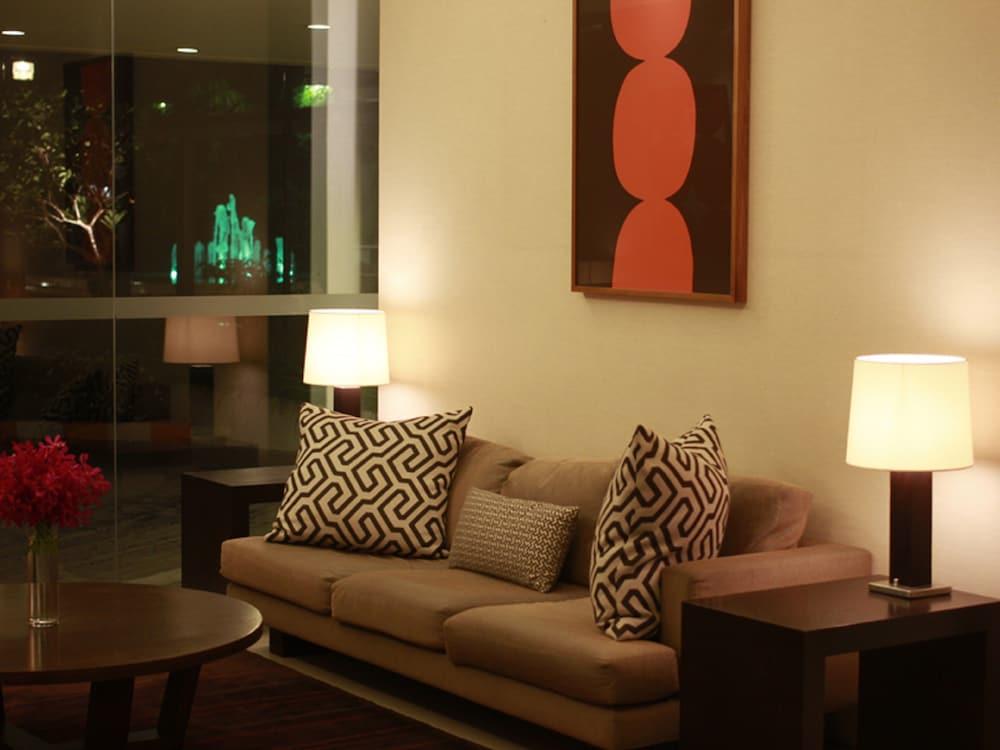 Bangna Pride Hotel&Residence Bangkok Exterior foto