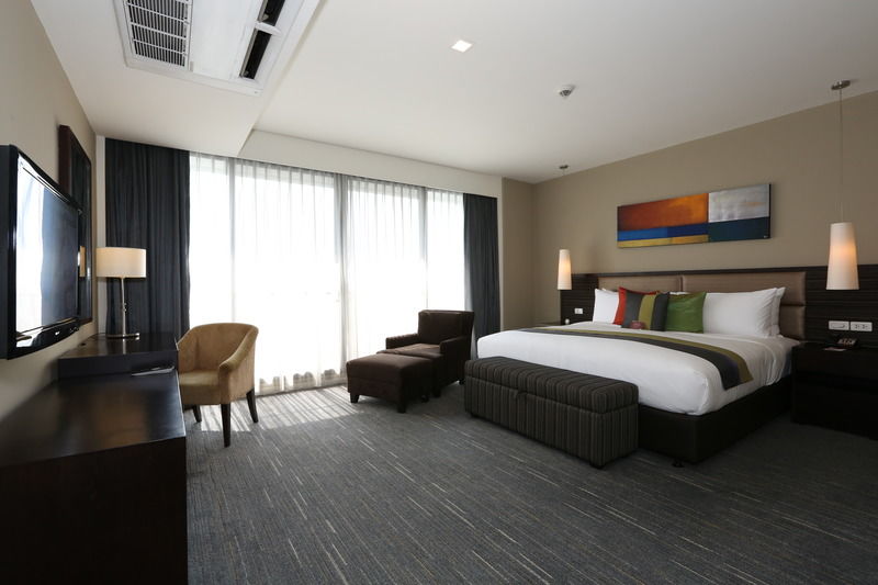 Bangna Pride Hotel&Residence Bangkok Exterior foto